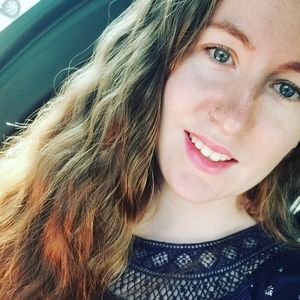 Meet your Posher, Candace